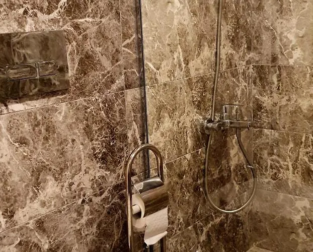 干杯旅馆 旅馆 *