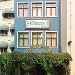 Cheers Hostel Istanbul